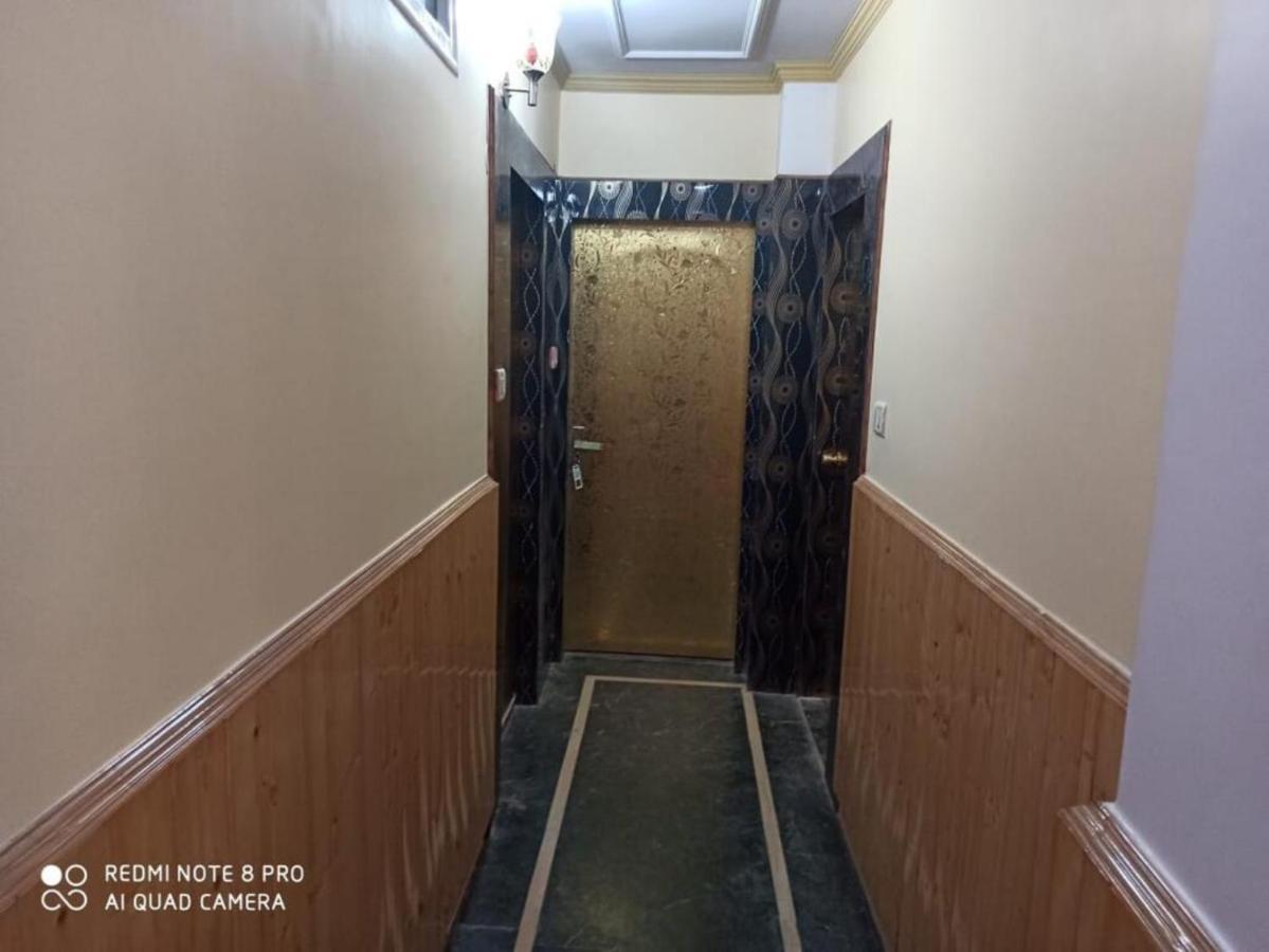 שימלה Hotel King Palace - Nature-Valley-Luxury-Room - Prime Location With Parking Facilities מראה חיצוני תמונה