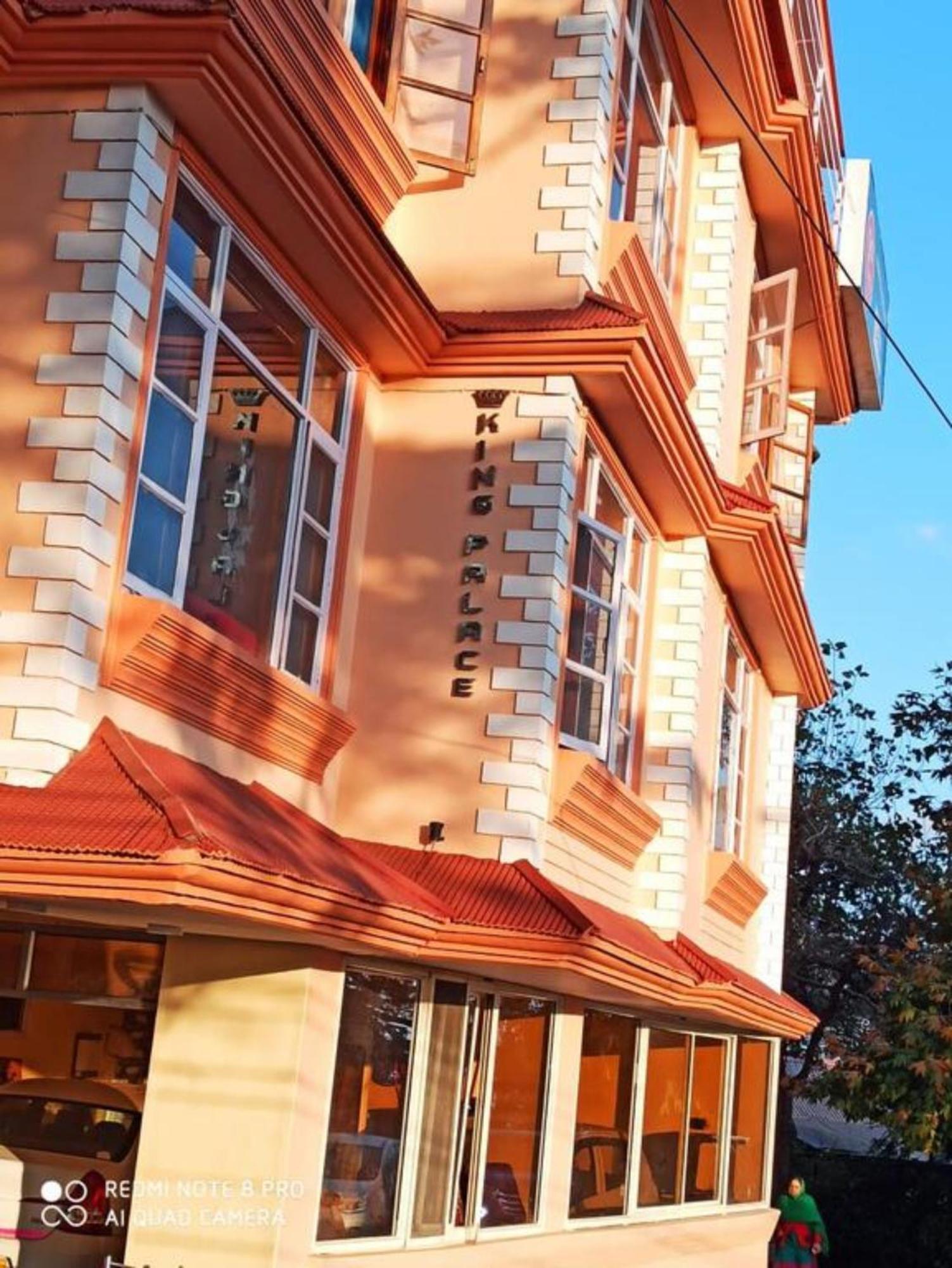 שימלה Hotel King Palace - Nature-Valley-Luxury-Room - Prime Location With Parking Facilities מראה חיצוני תמונה
